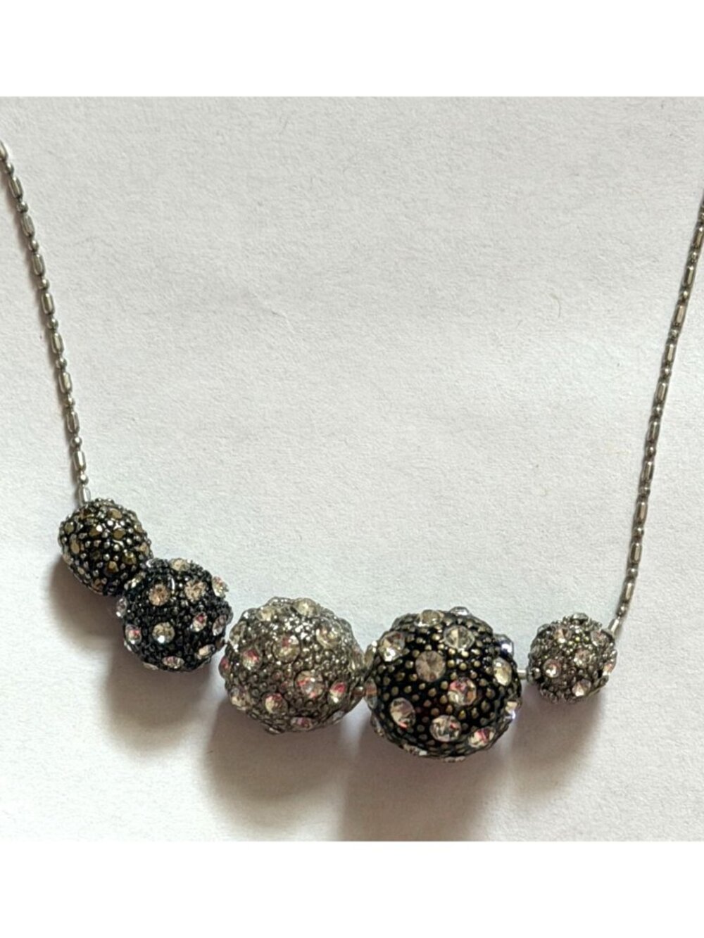 Unbranded Individual 16 In Graduated Rondelle Beads On A Silver Tone Chain_NWOT